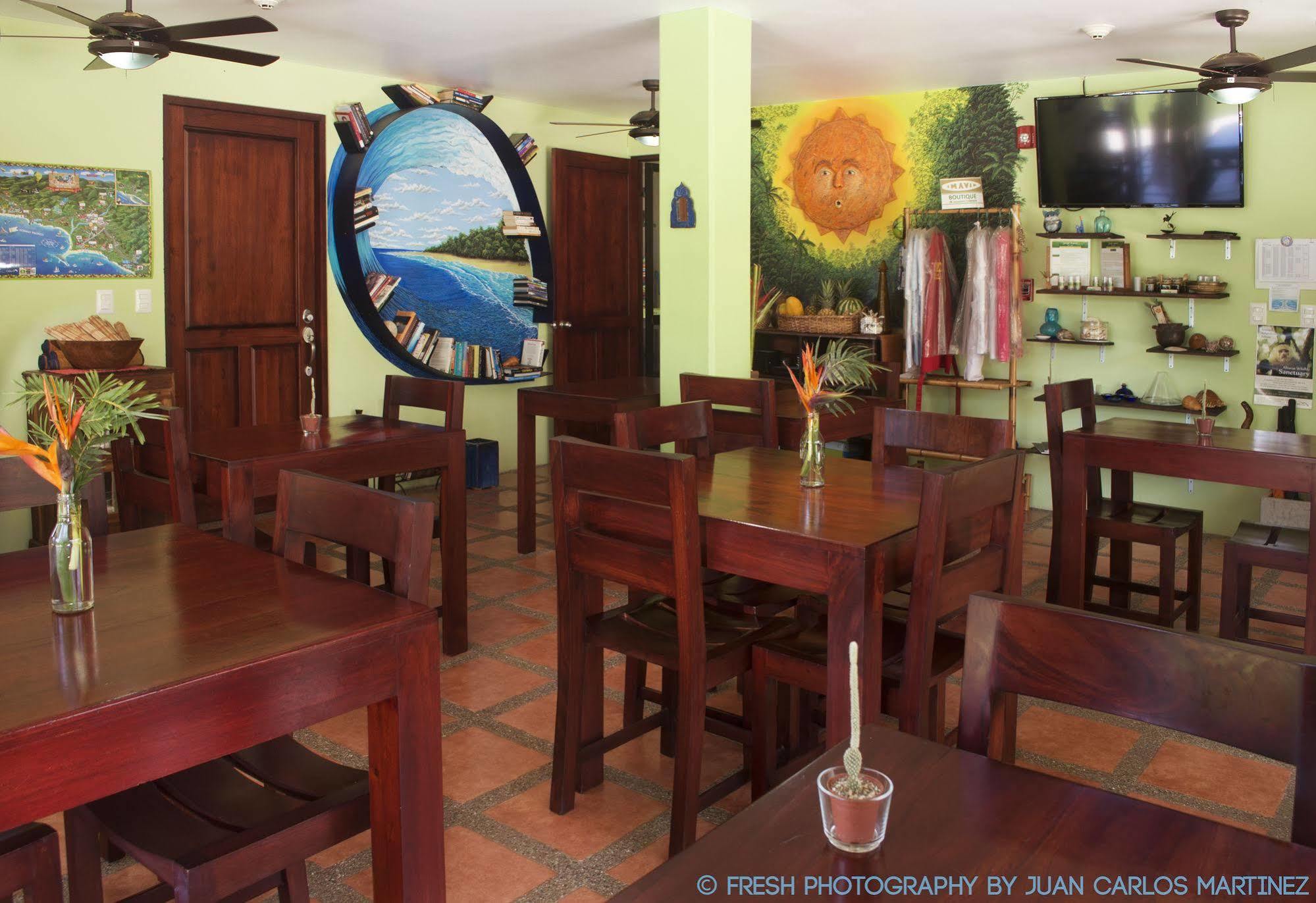 Mavi Surf Hotel Dominical Exterior foto