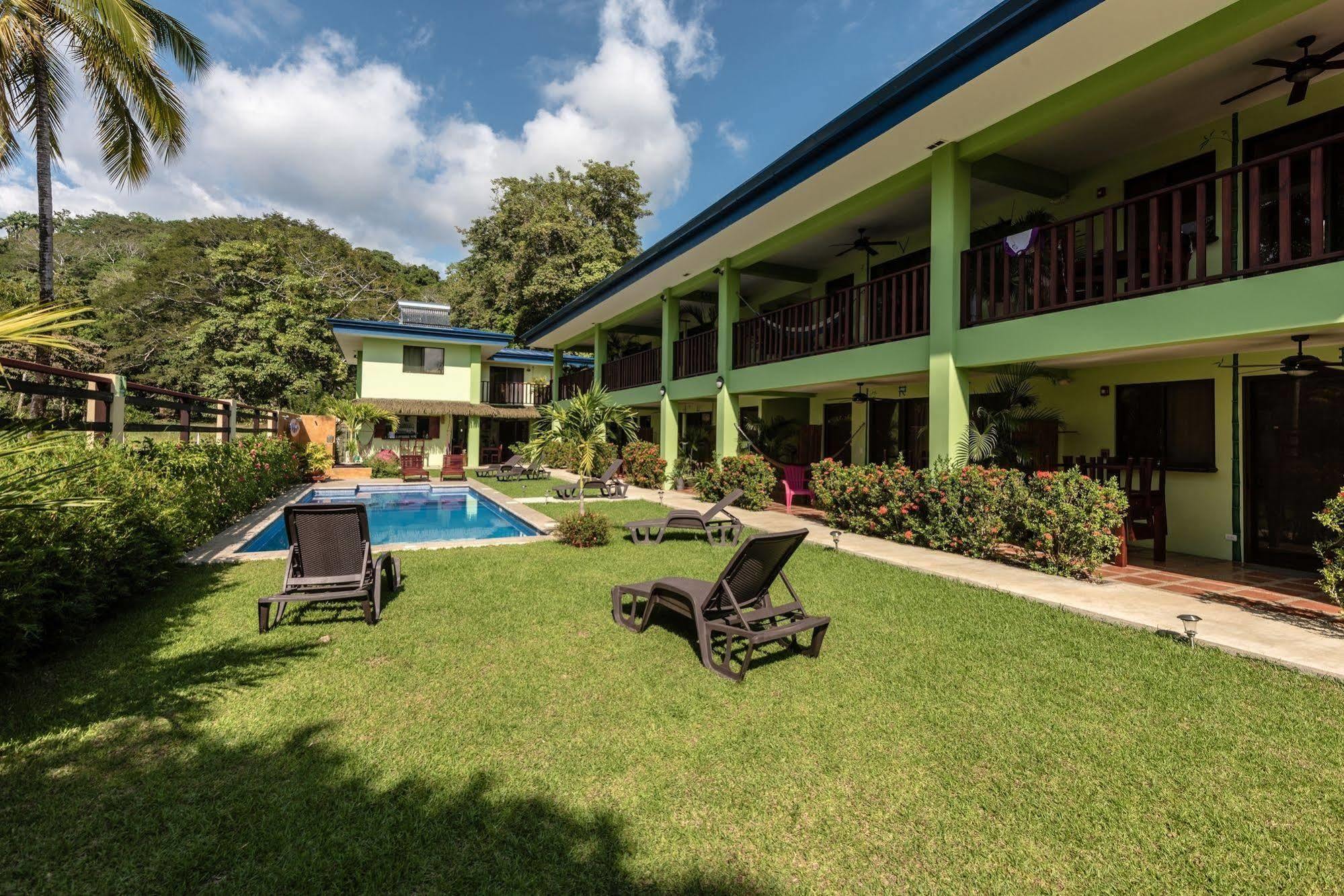 Mavi Surf Hotel Dominical Exterior foto