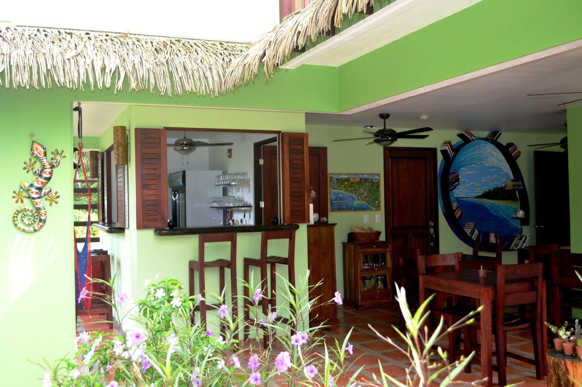 Mavi Surf Hotel Dominical Exterior foto